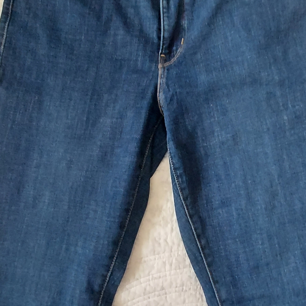 New Ladies Levi Skinny Jeans